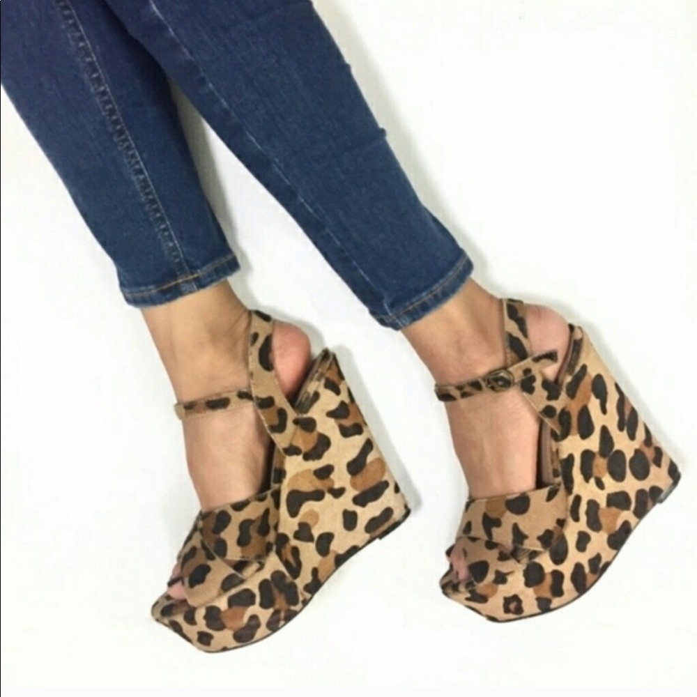 Steve Madden Animal Leopard Print Winery Wedges